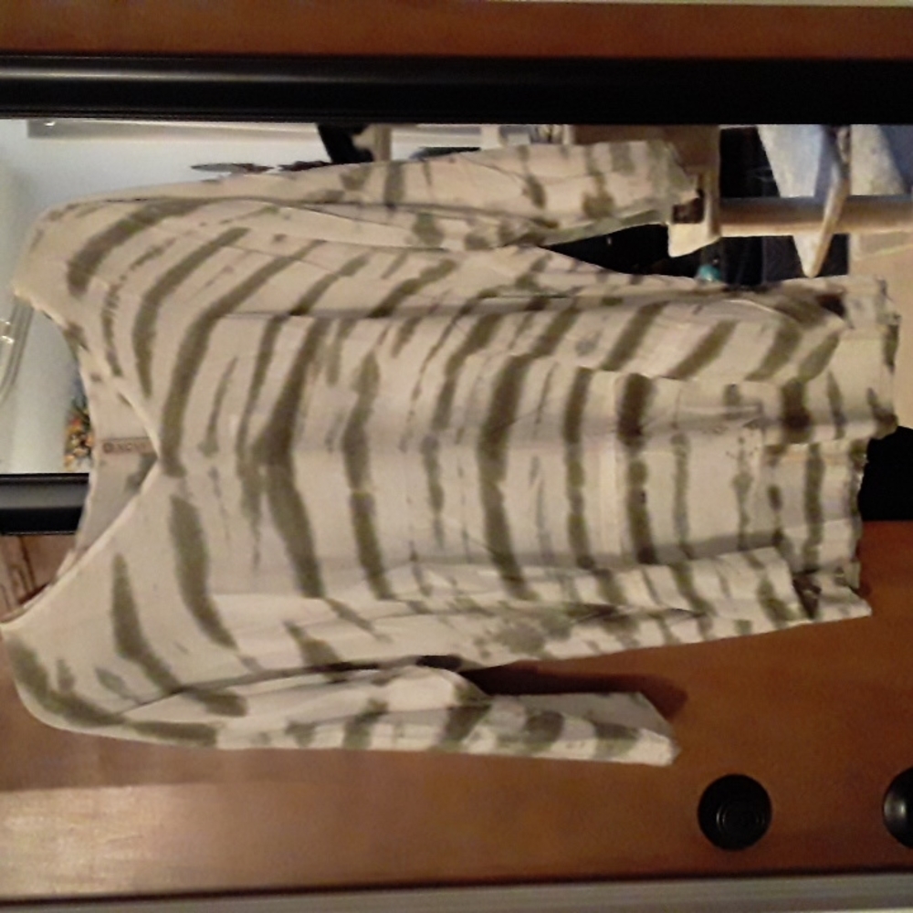 XCVI animal print tie dye hi lo top M